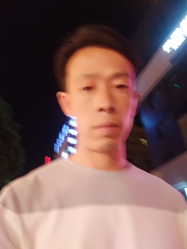 找个人来爱的第一张照片--南靖交友网