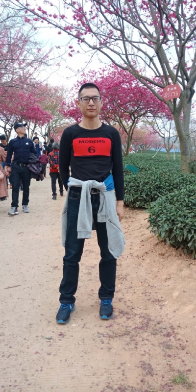 小梁的第一张照片--南靖交友网