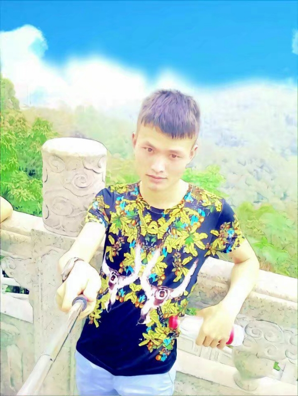孤独王者元首的第一张照片--南靖交友网