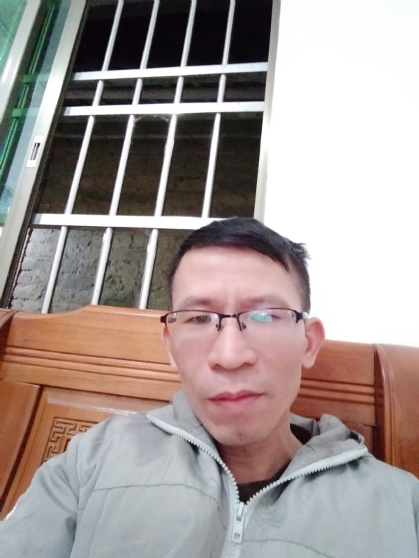 奋斗的第一张照片--南靖交友网