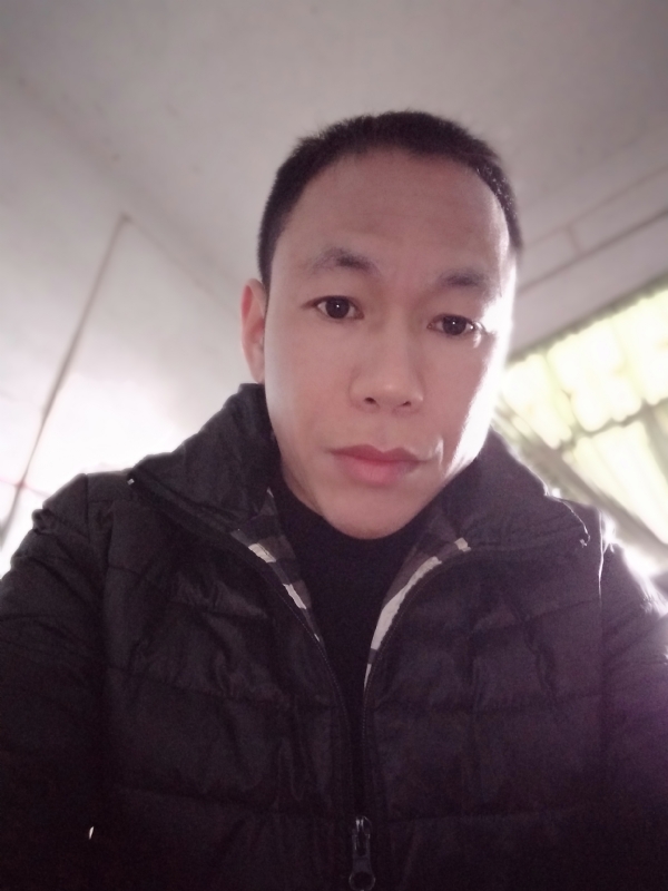 相信真爱的第一张照片--南靖交友网