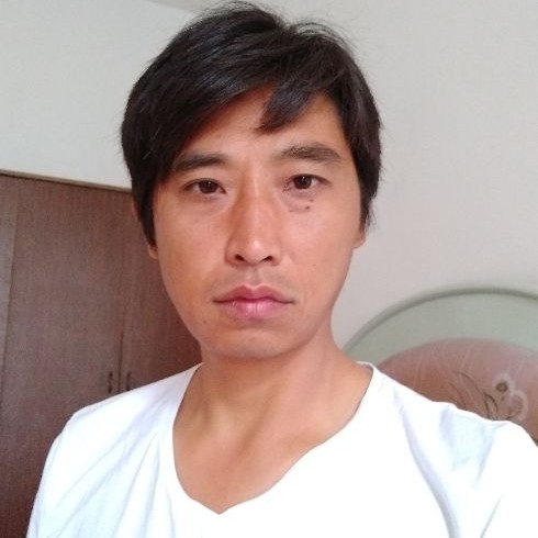 莞尔一笑的第一张照片--南靖交友网