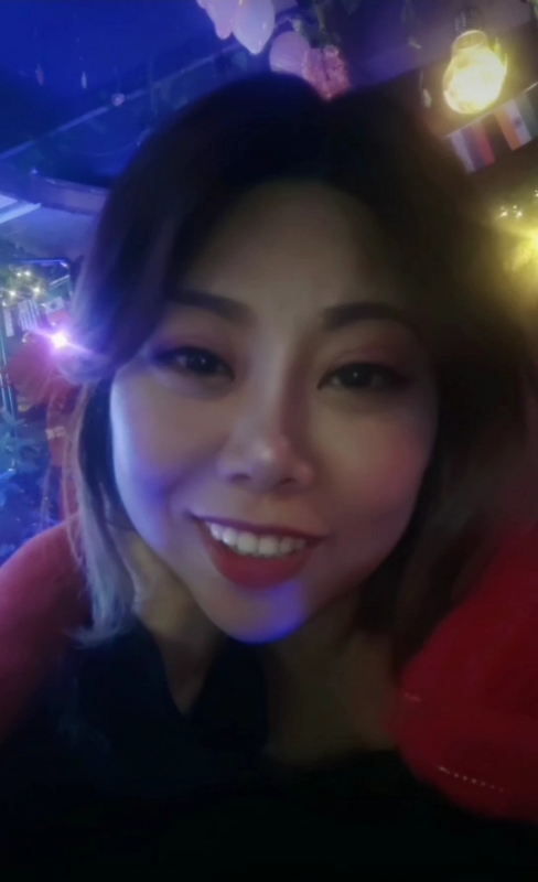 收快递的费仙女的第一张照片--南靖交友网