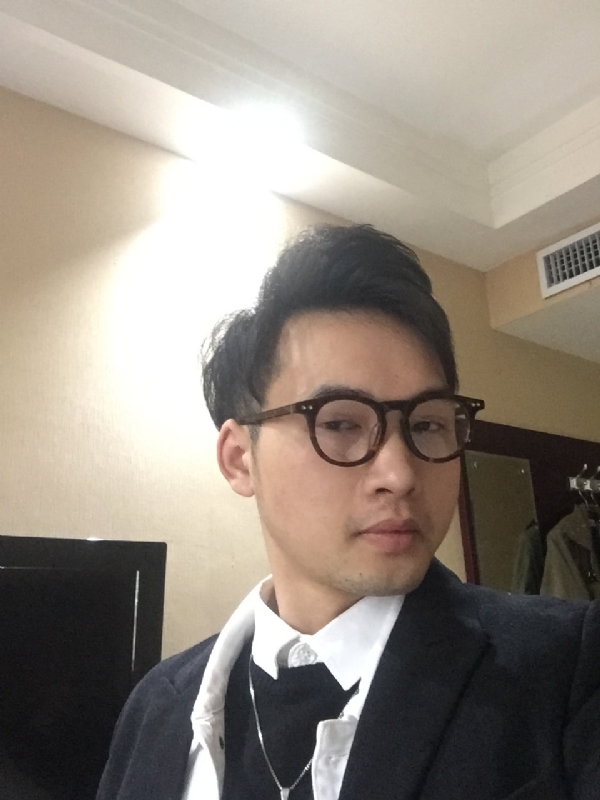 曾亮的第四张照片--南靖交友网