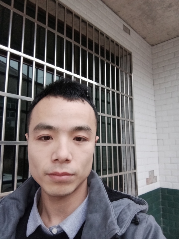 笑得那么开心的第三张照片--南靖交友网