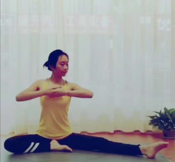 静静子的第一张照片--南靖交友网