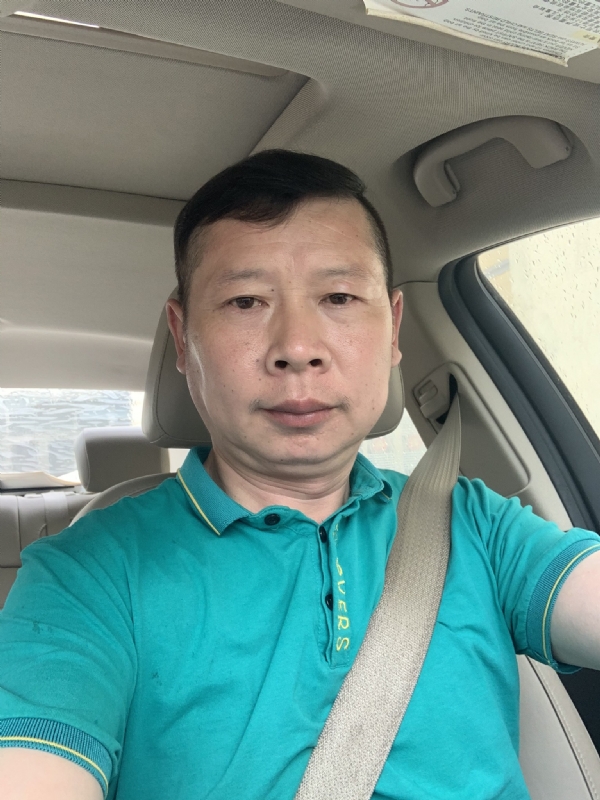 相知风雨中的第一张照片--南靖交友网