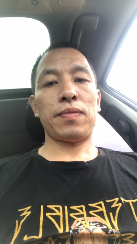 迷茫的第一张照片--南靖交友网