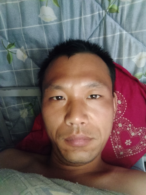 弘扬的第一张照片--南靖交友网
