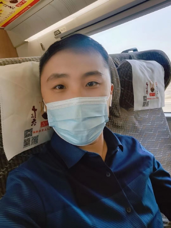 孤独的小屁猪的第二张照片--南靖交友网