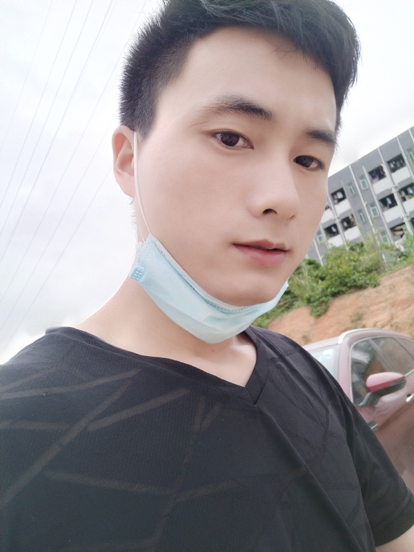 何凡的第二张照片--南靖交友网