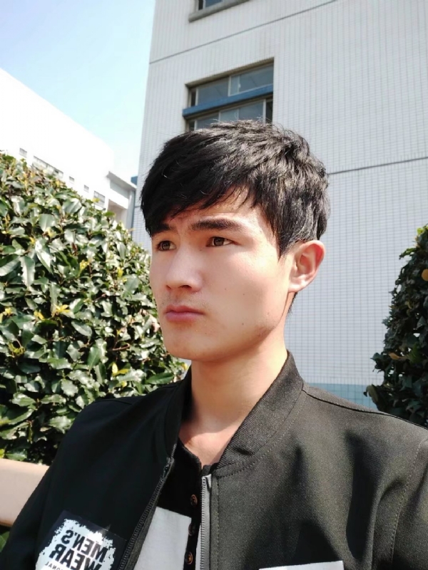 阳光男孩的第四张照片--南靖交友网