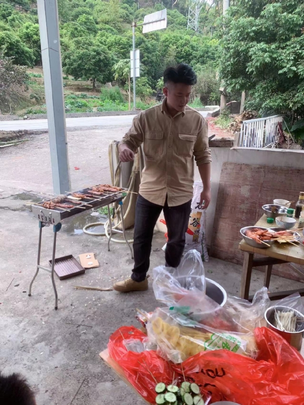 你黑我哟的第一张照片--南靖交友网