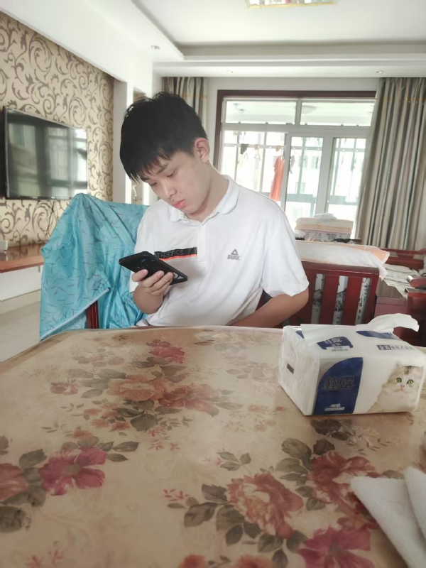 铁在烧的第一张照片--南靖交友网